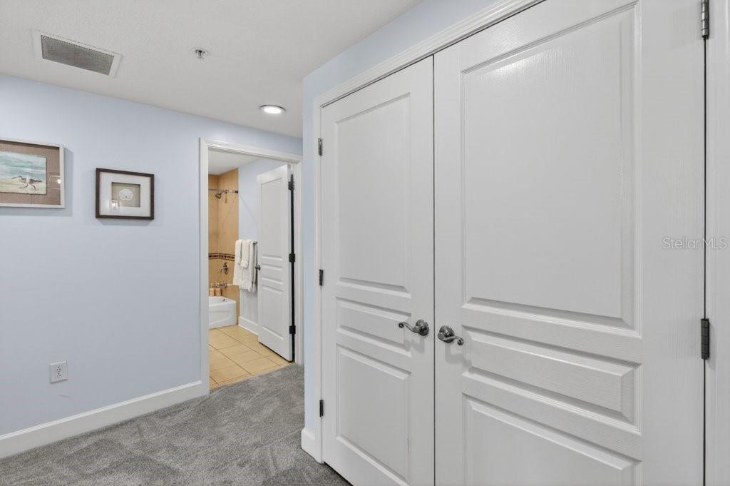 200 OCEAN CREST DR #517, PALM COAST, FL, 32137