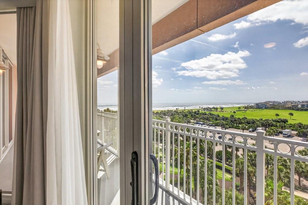 200 OCEAN CREST DR #517, PALM COAST, FL, 32137