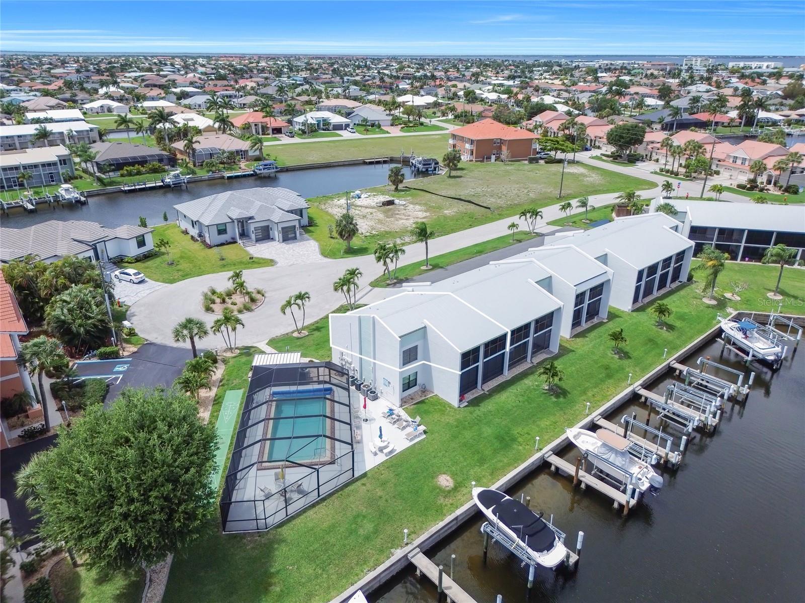 1318 WESLEY DR #124B, PUNTA GORDA, FL, 33950