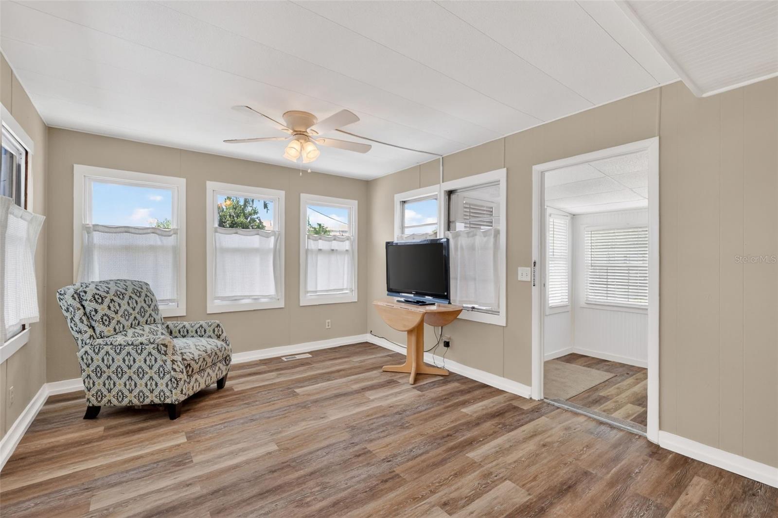 465 MARINA LN, TAVARES, FL, 32778