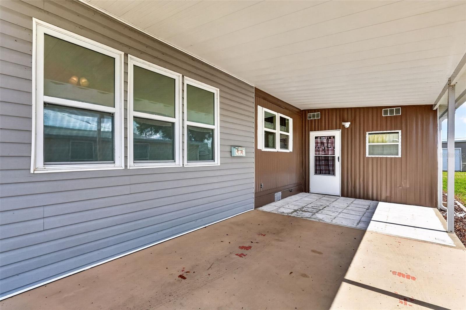 465 MARINA LN, TAVARES, FL, 32778