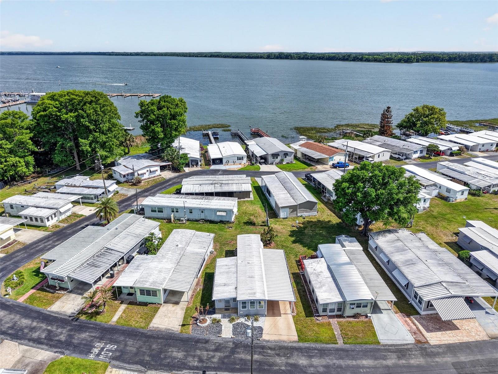 465 MARINA LN, TAVARES, FL, 32778