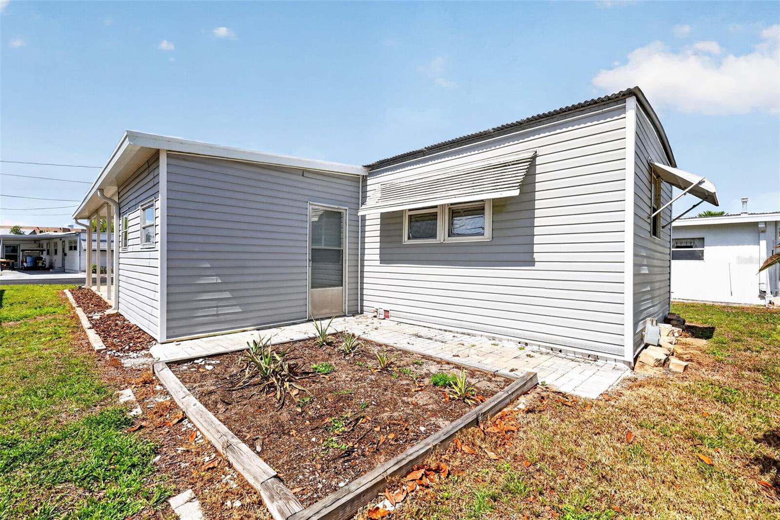 465 MARINA LN, TAVARES, FL, 32778