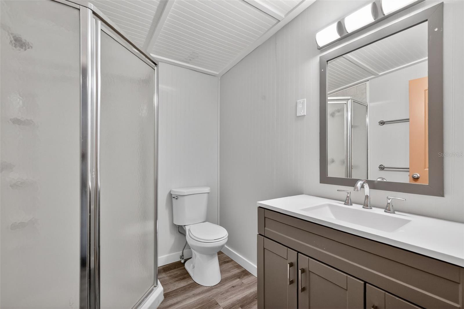 465 MARINA LN, TAVARES, FL, 32778