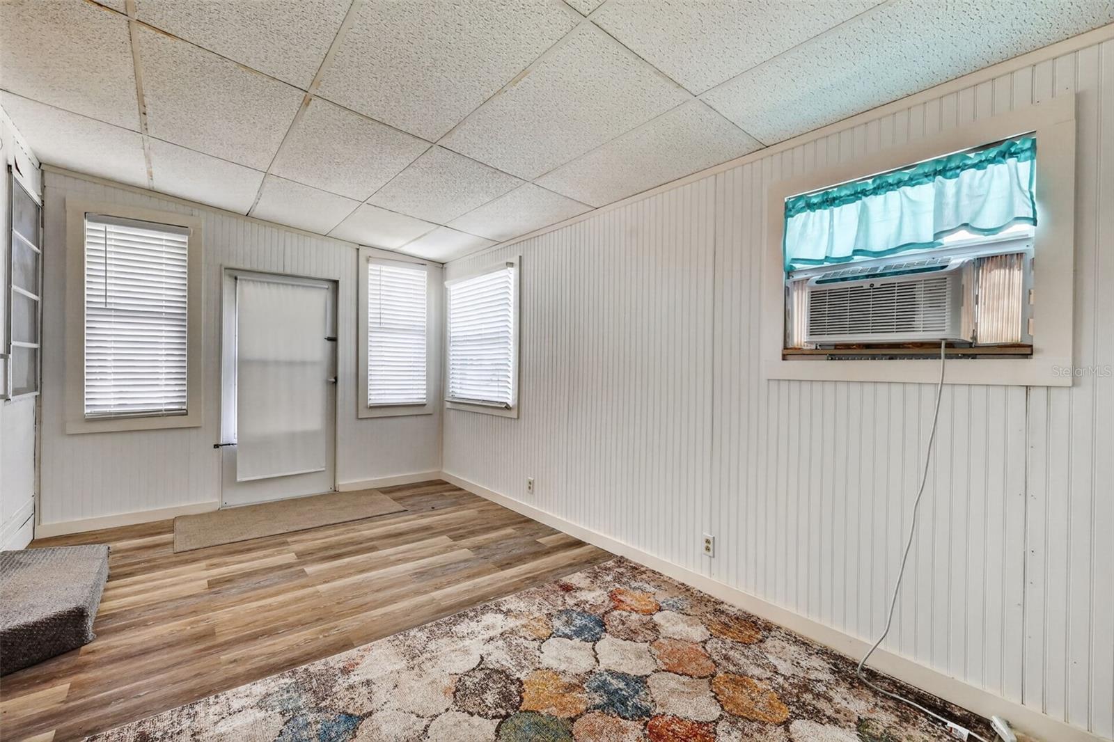 465 MARINA LN, TAVARES, FL, 32778