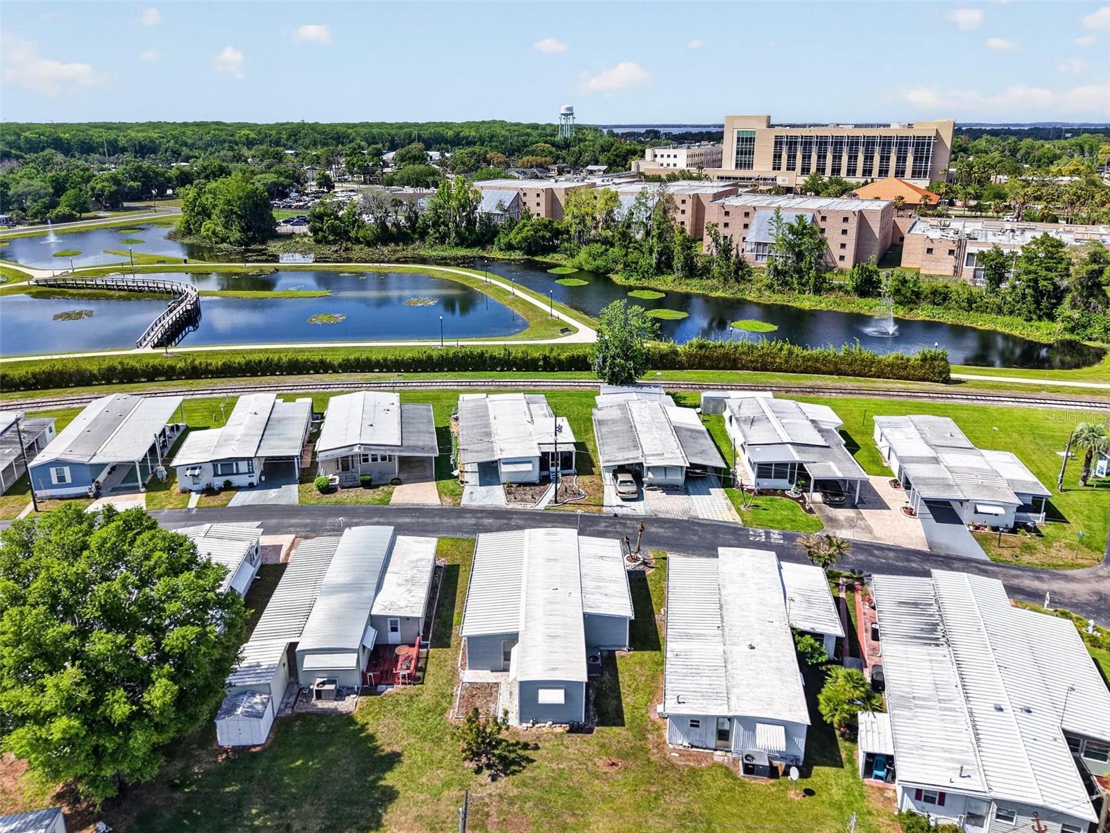 465 MARINA LN, TAVARES, FL, 32778