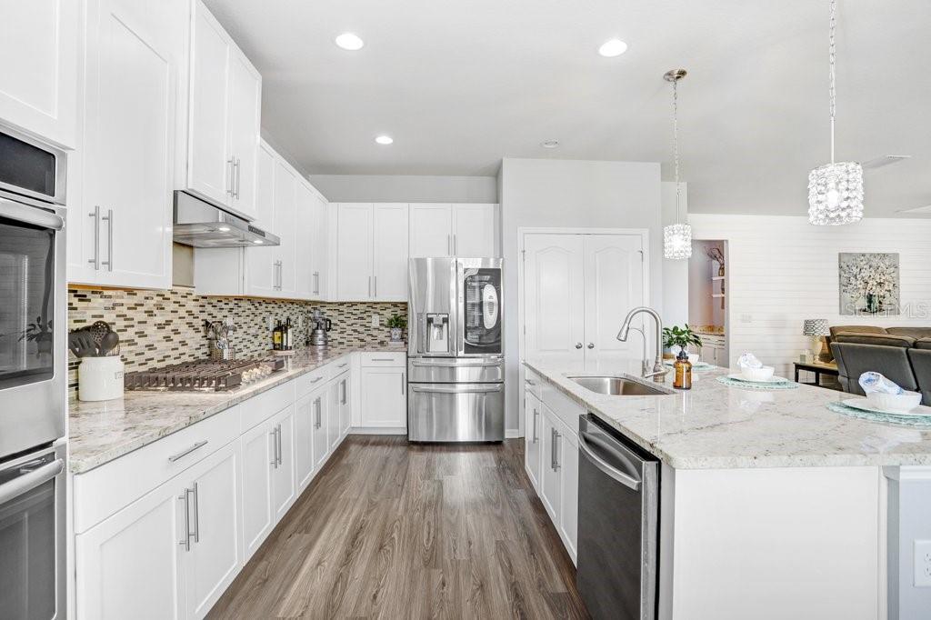 11642 LAKE LUCAYA DR, RIVERVIEW, FL, 33579