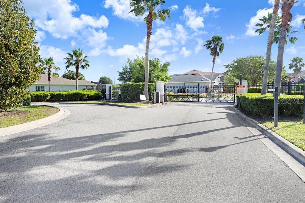 11642 LAKE LUCAYA DR, RIVERVIEW, FL, 33579