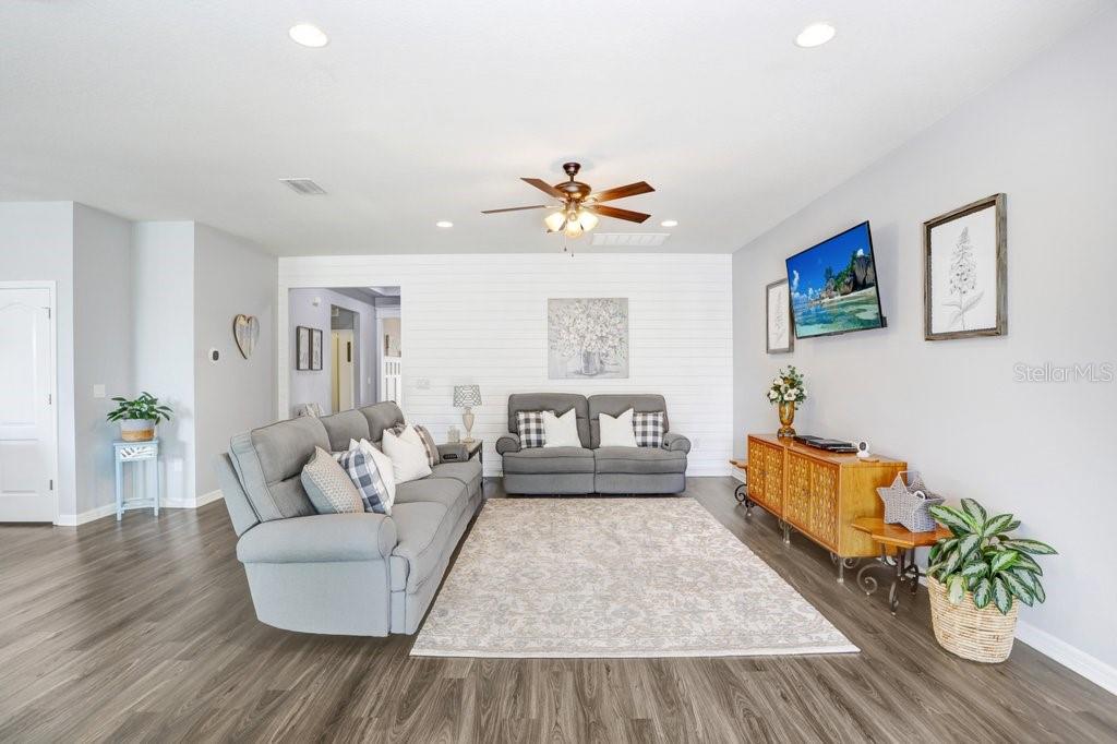 11642 LAKE LUCAYA DR, RIVERVIEW, FL, 33579