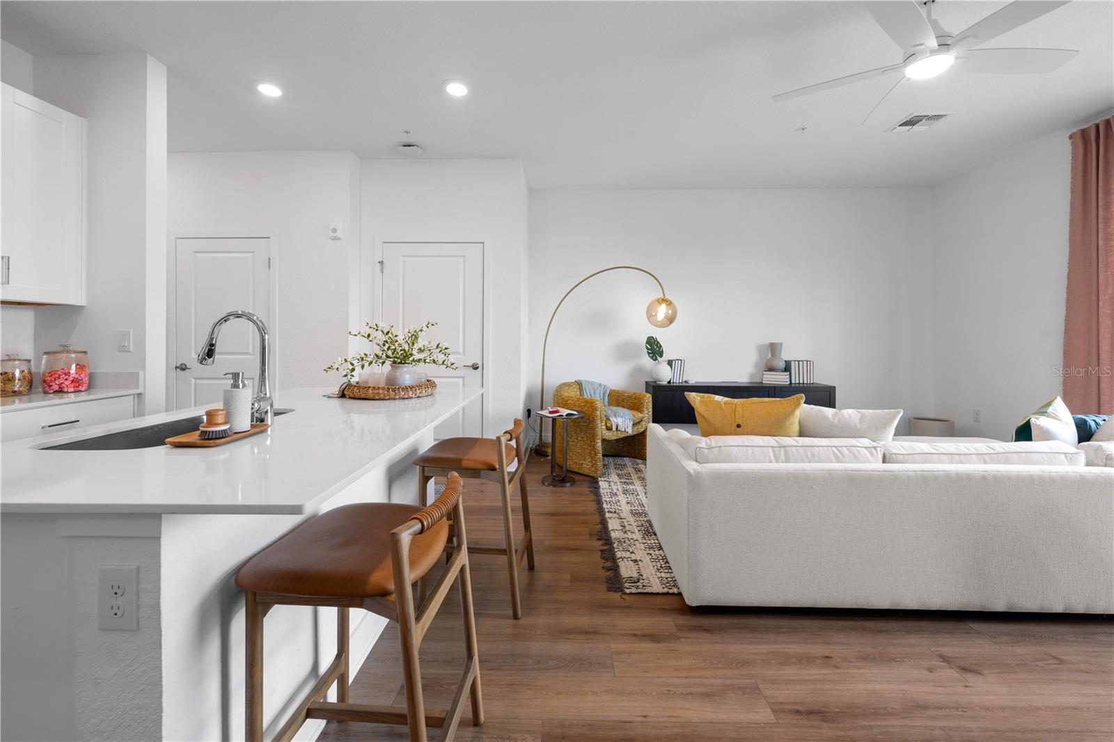 2500 EVERSON ST #7-2, BRADENTON, FL, 34208