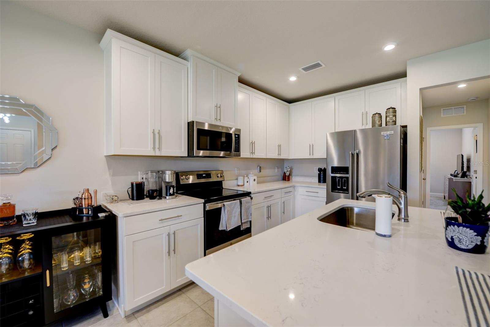 18027 TURNING LEAF CIR, LAND O LAKES, FL, 34638