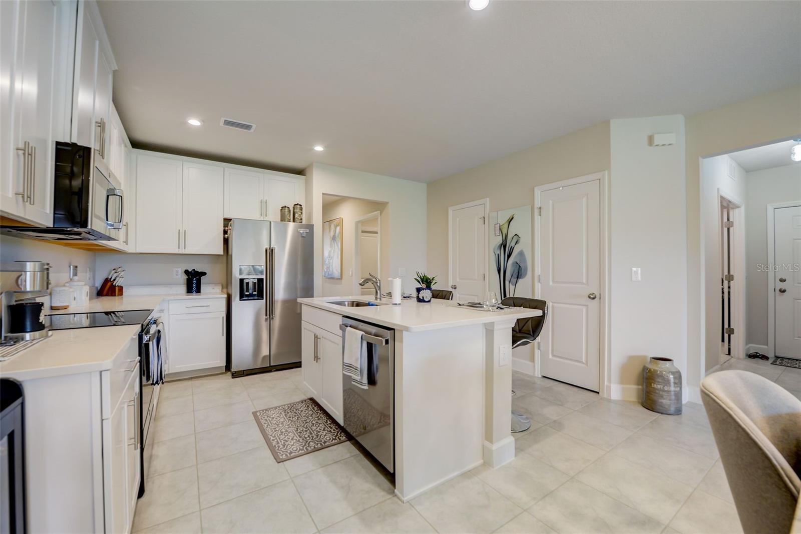 18027 TURNING LEAF CIR, LAND O LAKES, FL, 34638