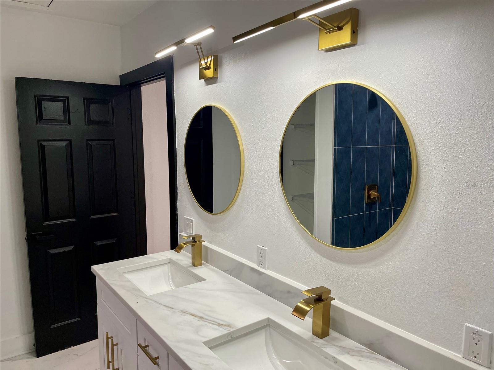 2118 S VENUS ST, TAMPA, FL, 33629