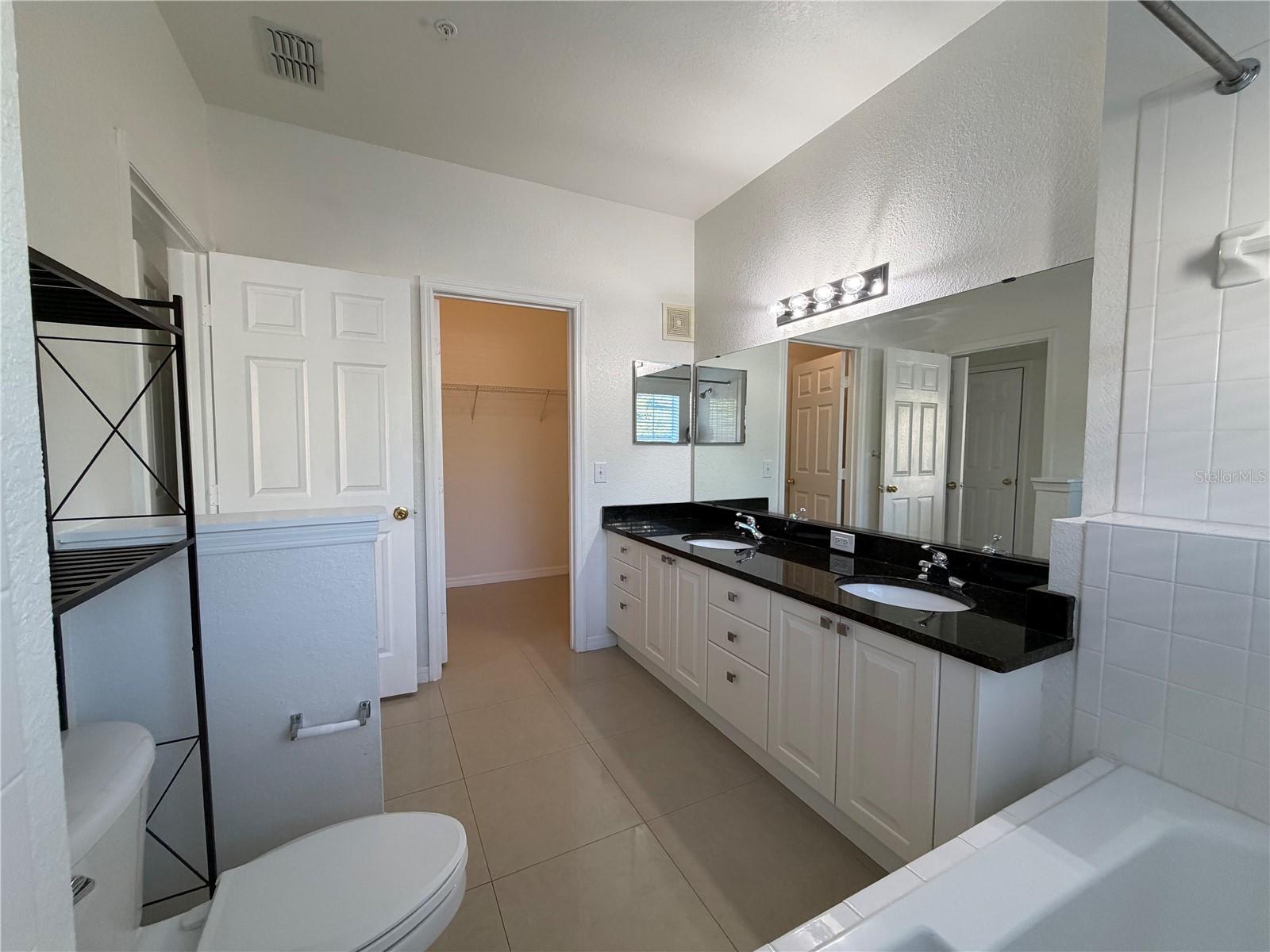 3735 CONROY RD #2222, ORLANDO, FL, 32839