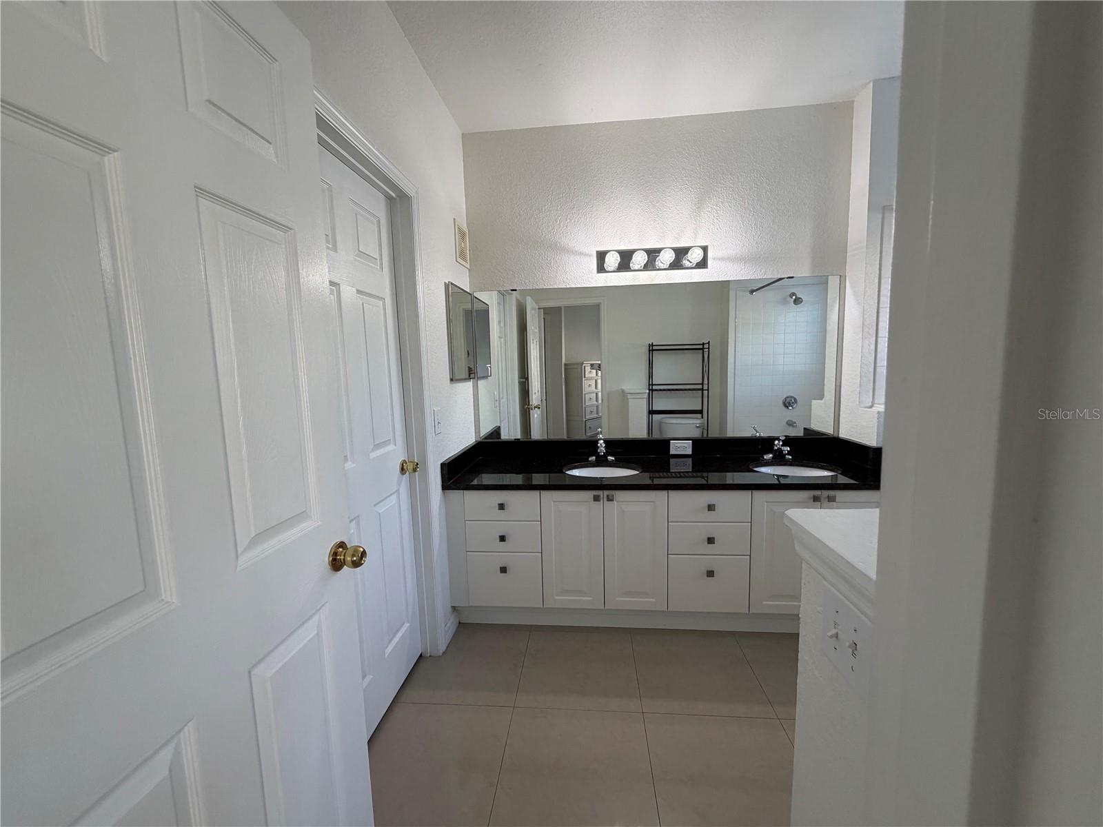 3735 CONROY RD #2222, ORLANDO, FL, 32839