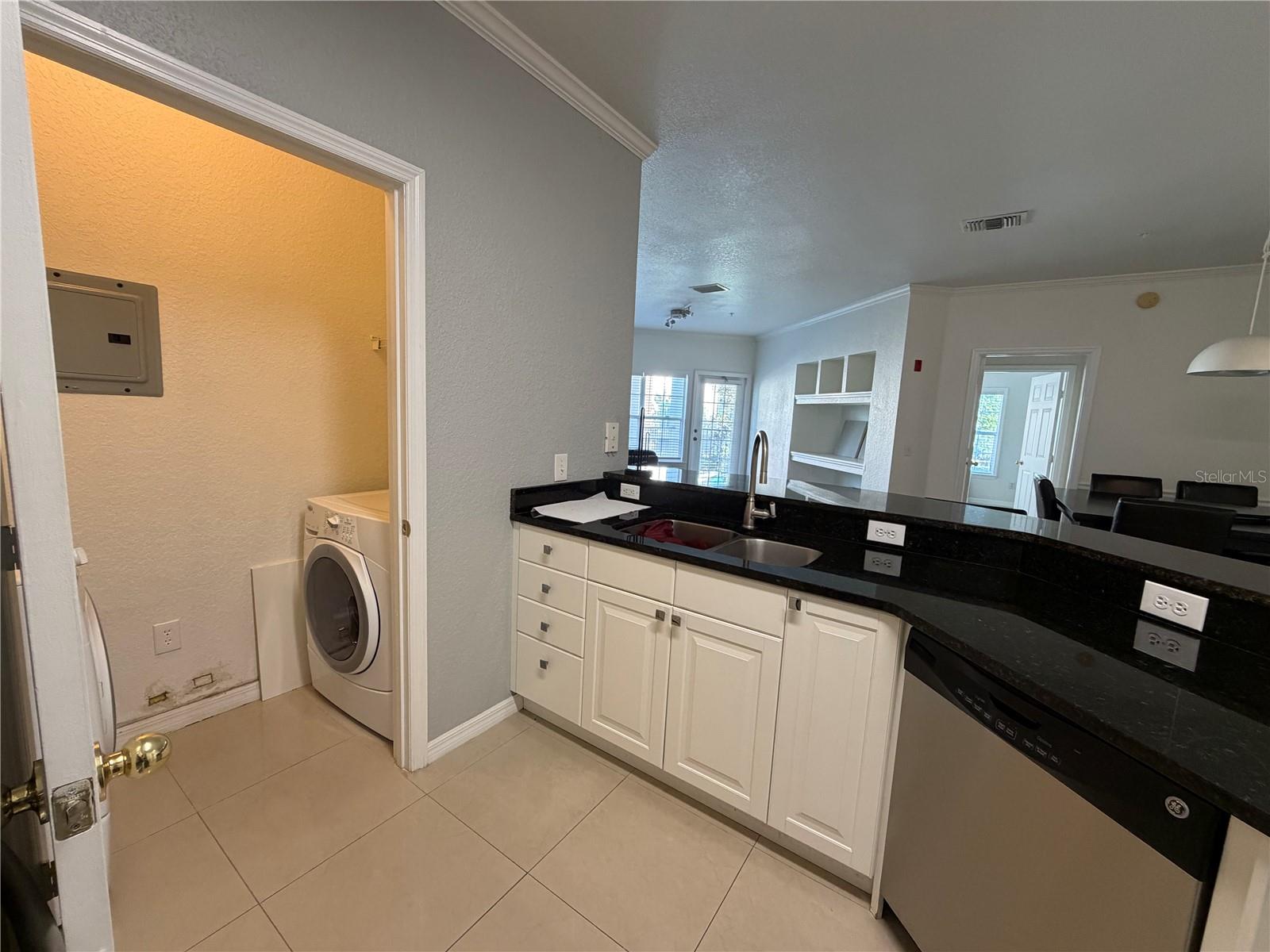 3735 CONROY RD #2222, ORLANDO, FL, 32839