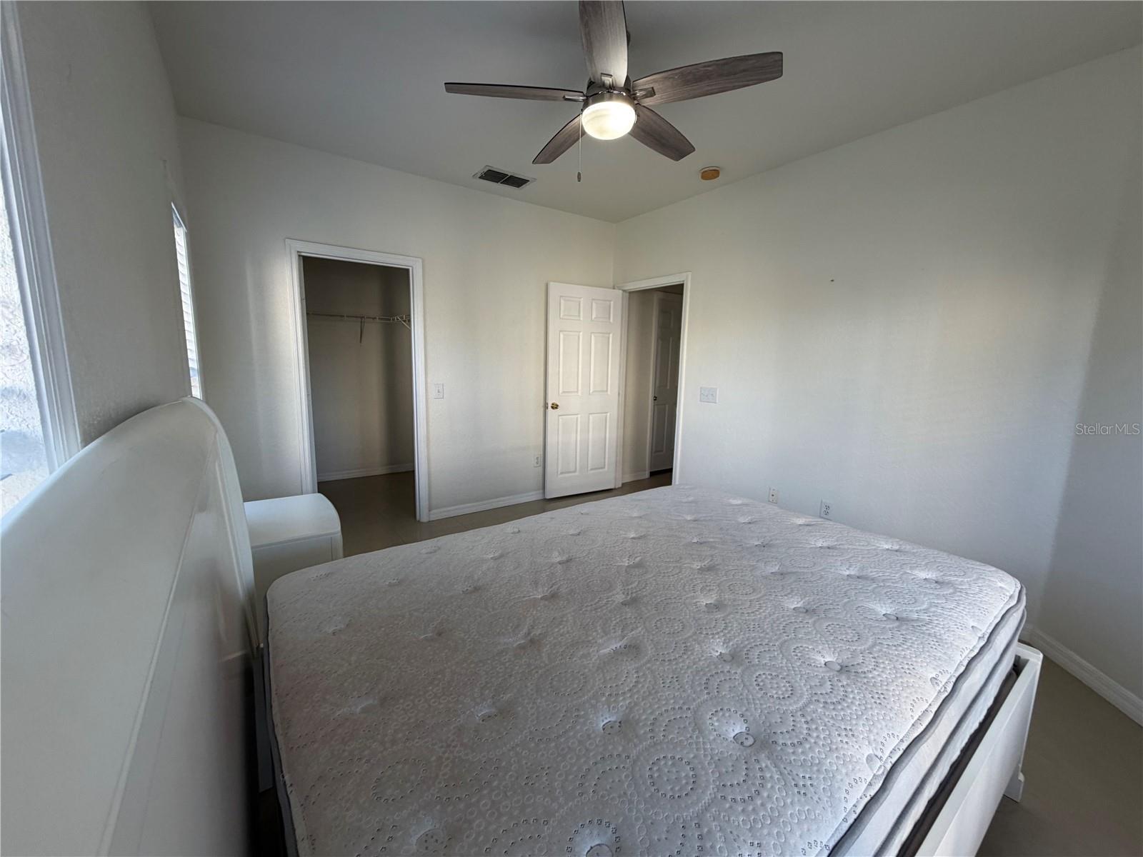 3735 CONROY RD #2222, ORLANDO, FL, 32839