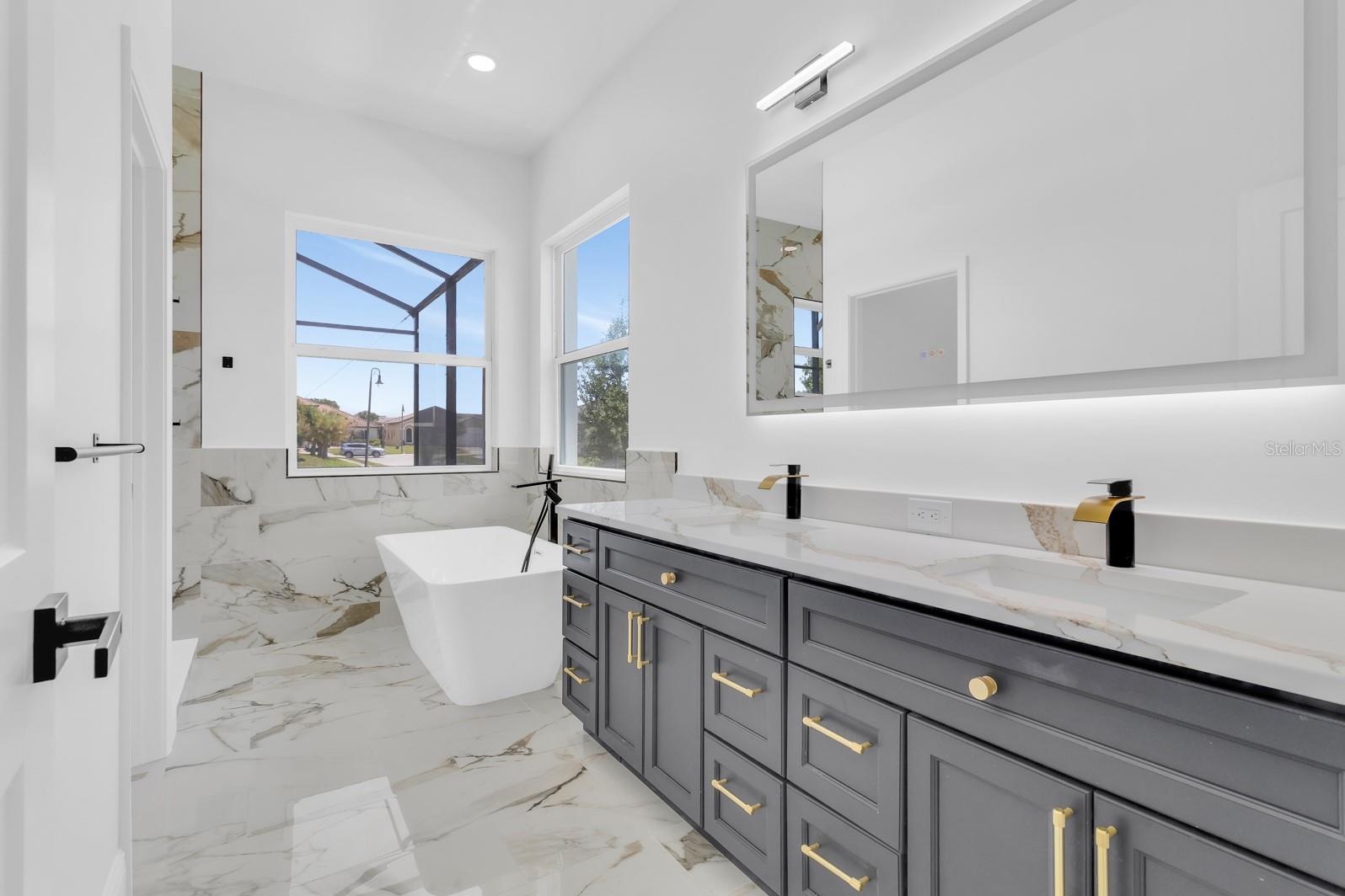 376 VILLA SORRENTO CIR, HAINES CITY, FL, 33844