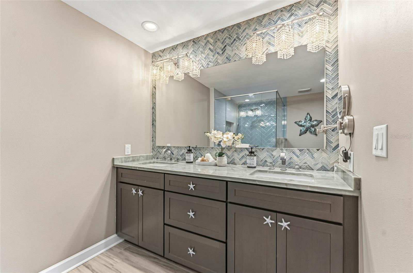 2875 66TH TER S, ST PETERSBURG, FL, 33712