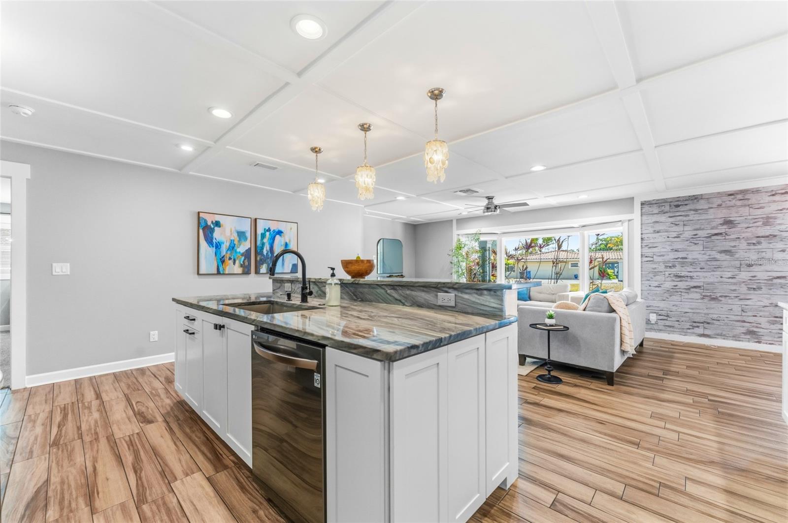 2875 66TH TER S, ST PETERSBURG, FL, 33712