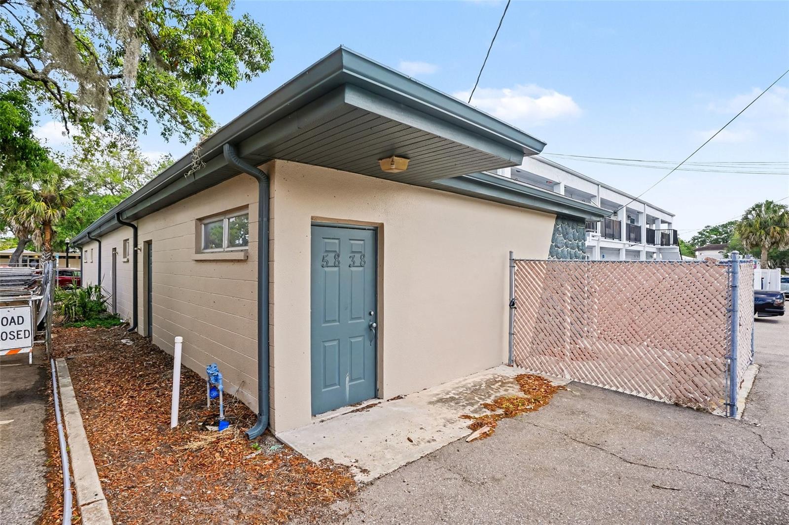 5838 MAIN ST, NEW PORT RICHEY, FL, 34652