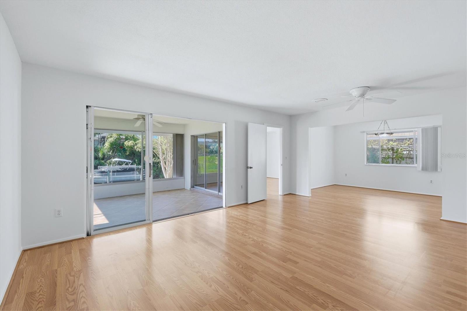 2548 RIVERBLUFF PKWY #V170, SARASOTA, FL, 34231