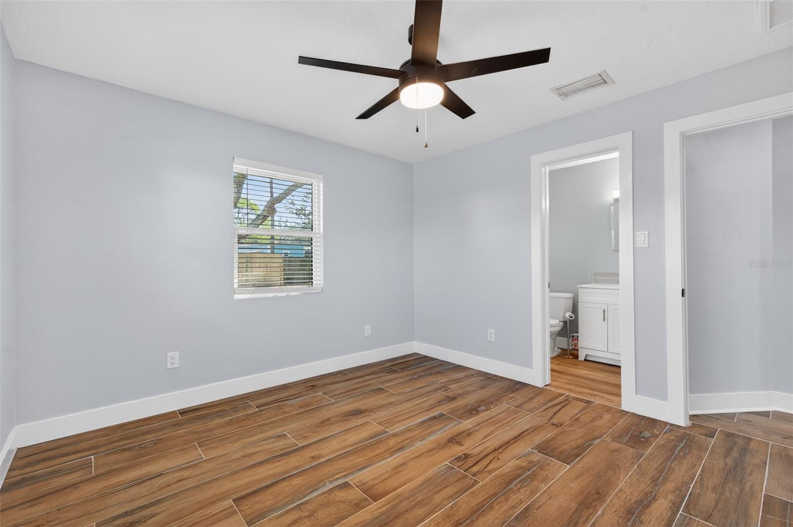 1841 DOUGLAS AVE, DUNEDIN, FL, 34698