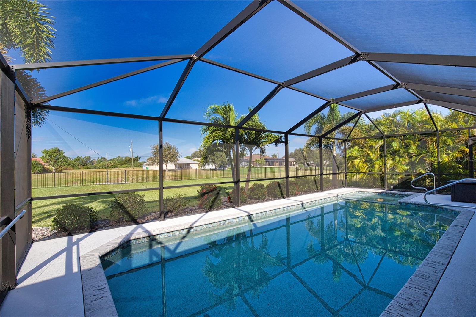 916 BOUNDARY BLVD, ROTONDA WEST, FL, 33947