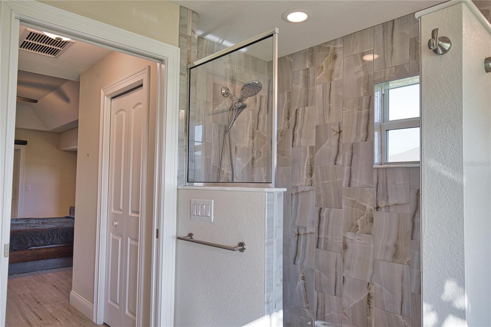 916 BOUNDARY BLVD, ROTONDA WEST, FL, 33947