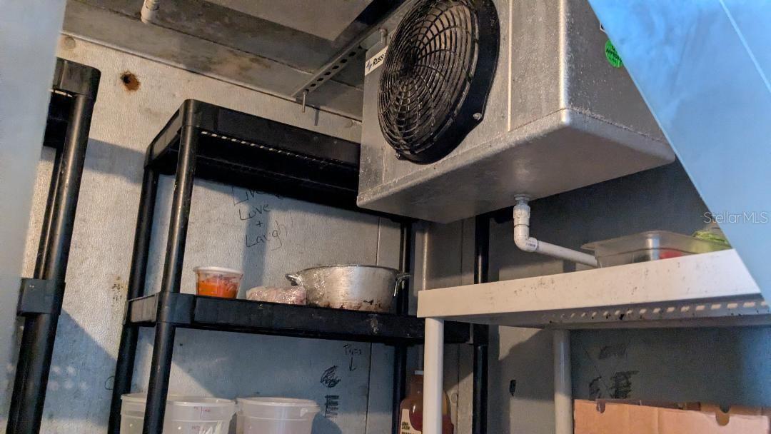 4605 REECE RD #8 & 9, PLANT CITY, FL, 33566