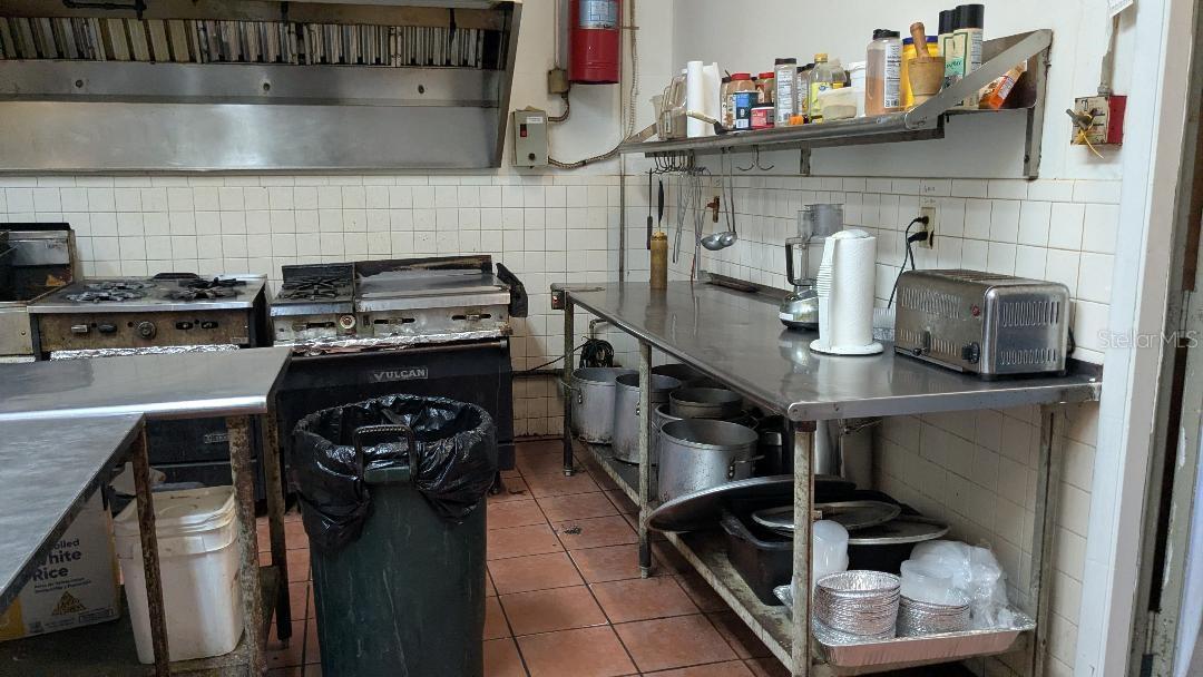 4605 REECE RD #8 & 9, PLANT CITY, FL, 33566