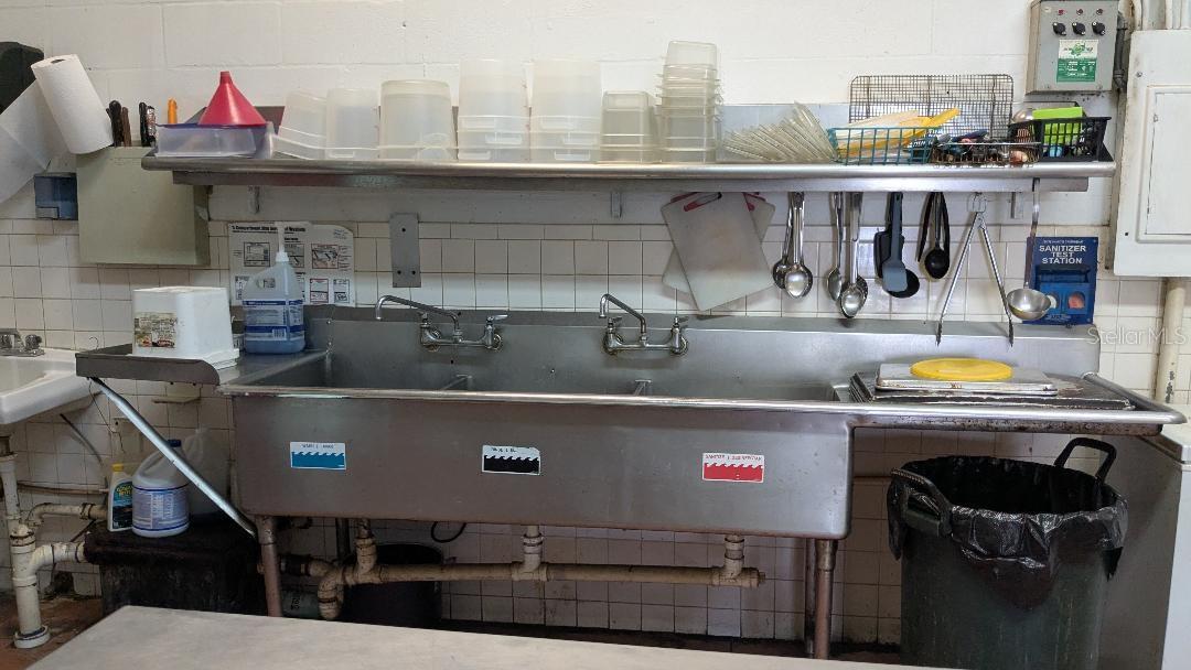 4605 REECE RD #8 & 9, PLANT CITY, FL, 33566