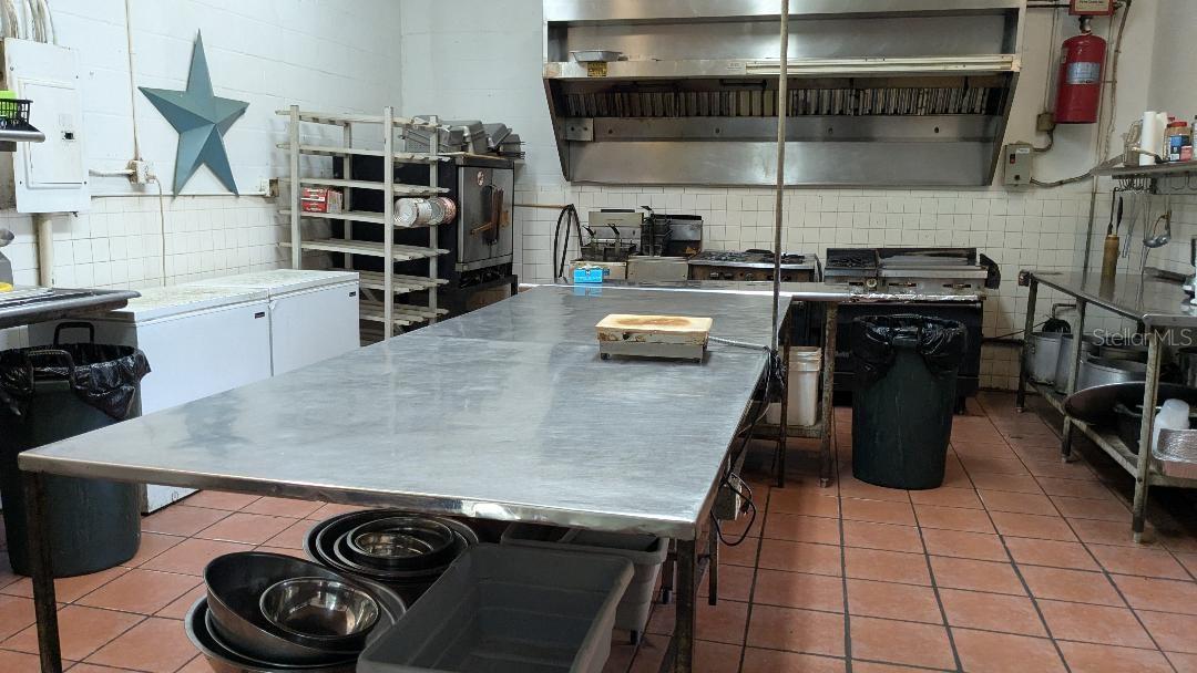 4605 REECE RD #8 & 9, PLANT CITY, FL, 33566