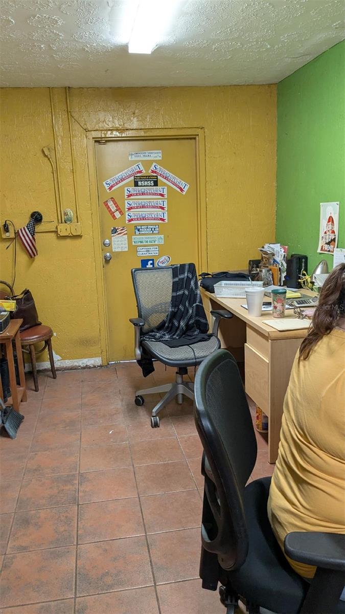 4605 REECE RD #8 & 9, PLANT CITY, FL, 33566