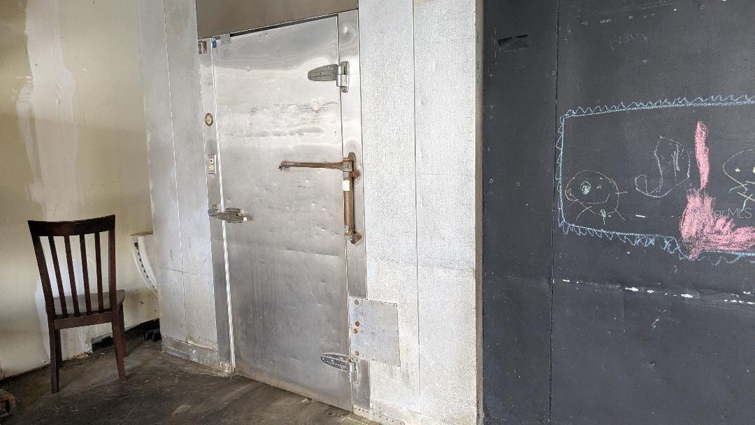 4605 REECE RD #8 & 9, PLANT CITY, FL, 33566