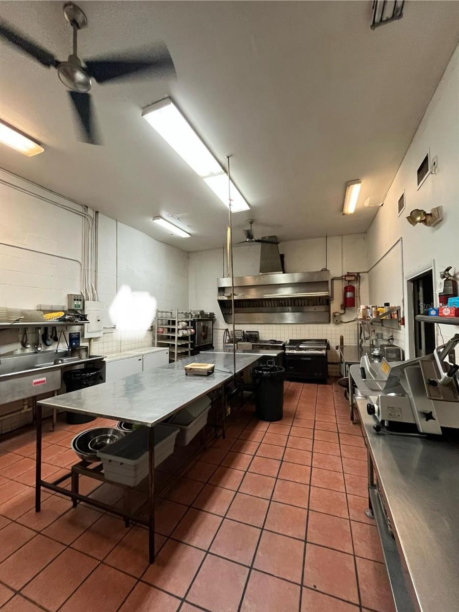 4605 REECE RD #8 & 9, PLANT CITY, FL, 33566