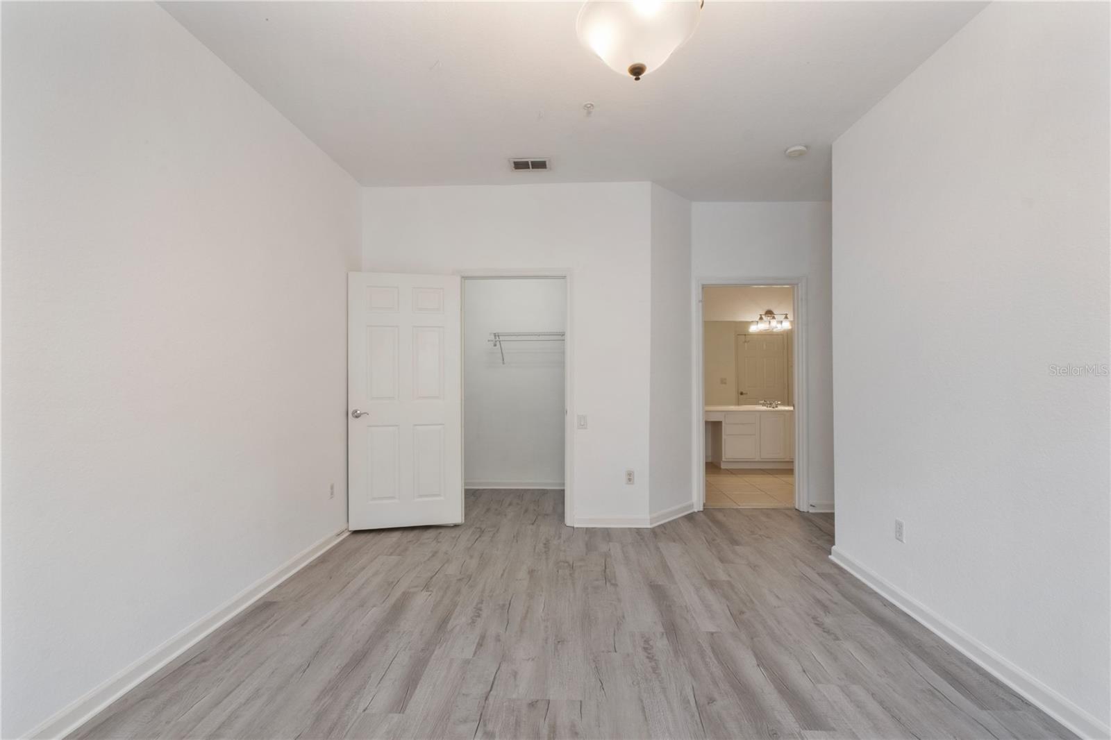 3326 ROBERT TRENT JONES DR #305, ORLANDO, FL, 32835