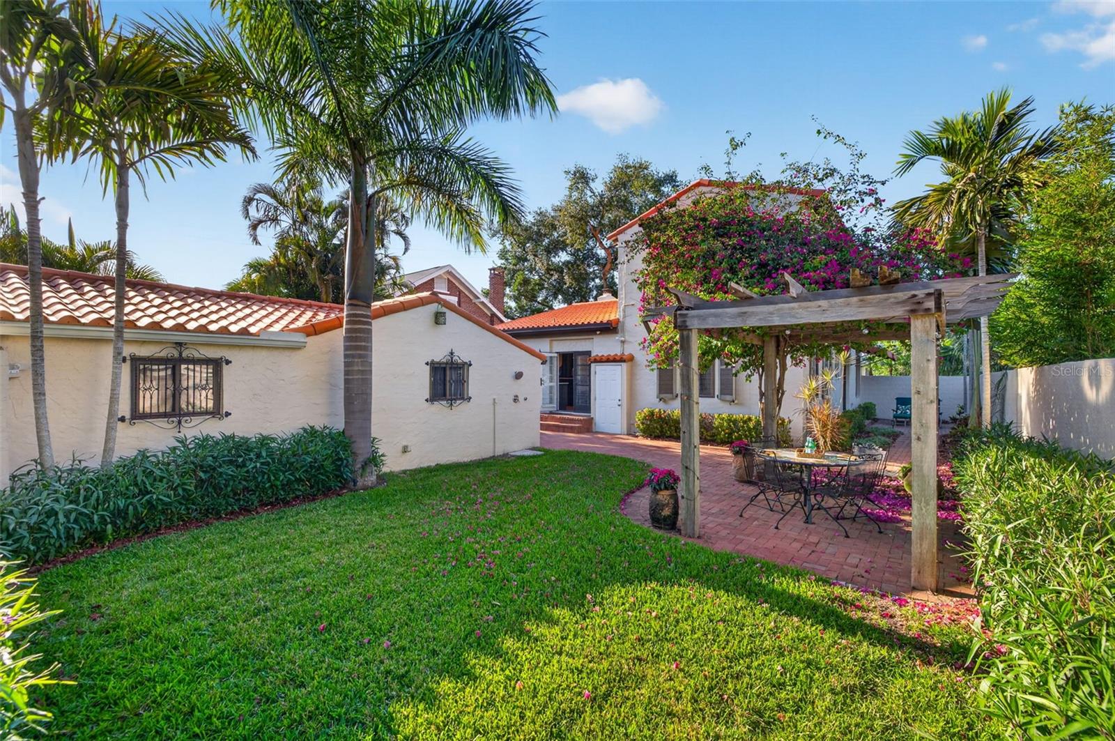 636 15TH AVE NE, ST PETERSBURG, FL, 33704