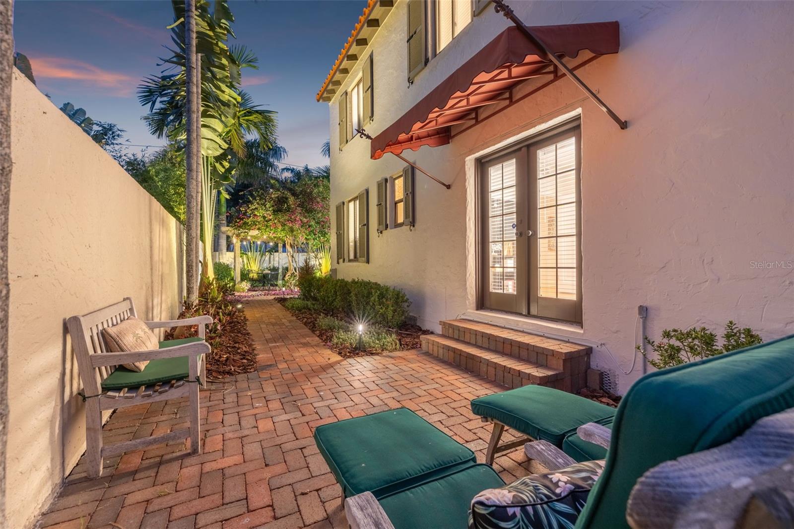 636 15TH AVE NE, ST PETERSBURG, FL, 33704