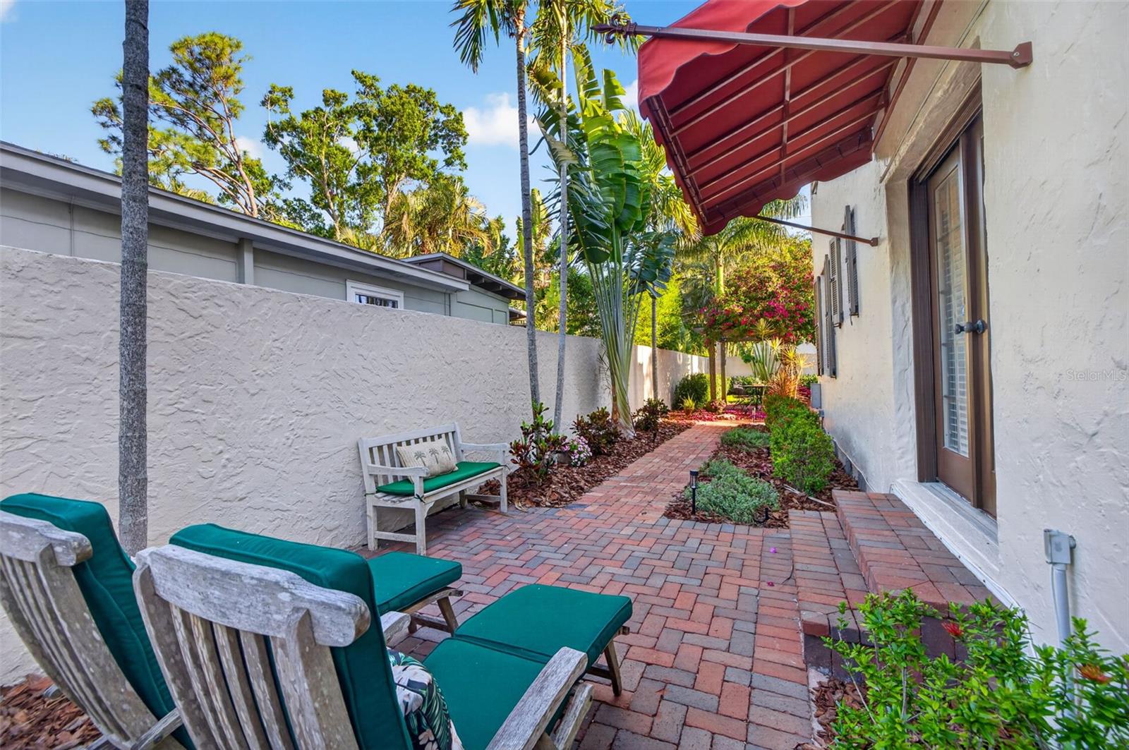 636 15TH AVE NE, ST PETERSBURG, FL, 33704