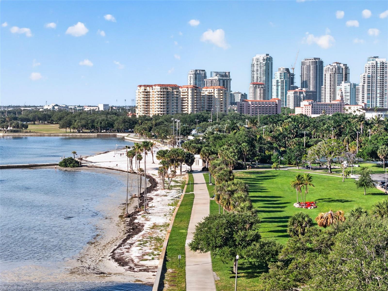 636 15TH AVE NE, ST PETERSBURG, FL, 33704