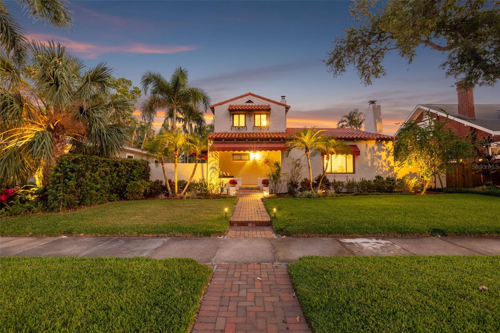 636 15TH AVE NE, ST PETERSBURG, FL, 33704