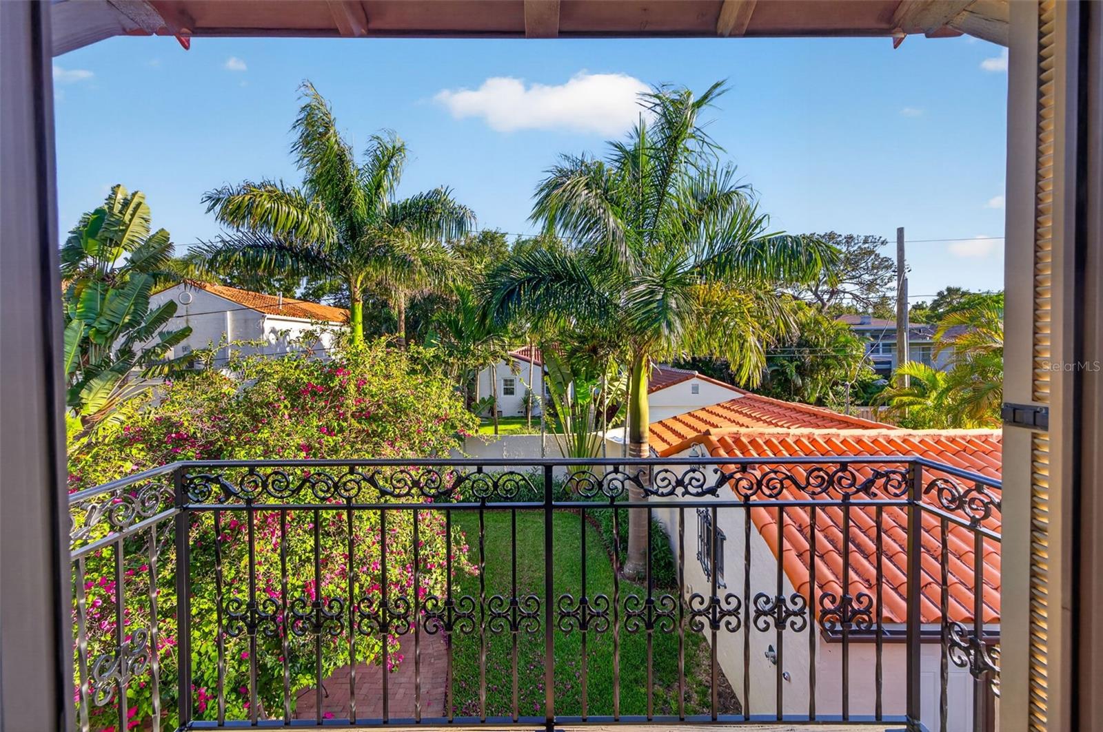 636 15TH AVE NE, ST PETERSBURG, FL, 33704