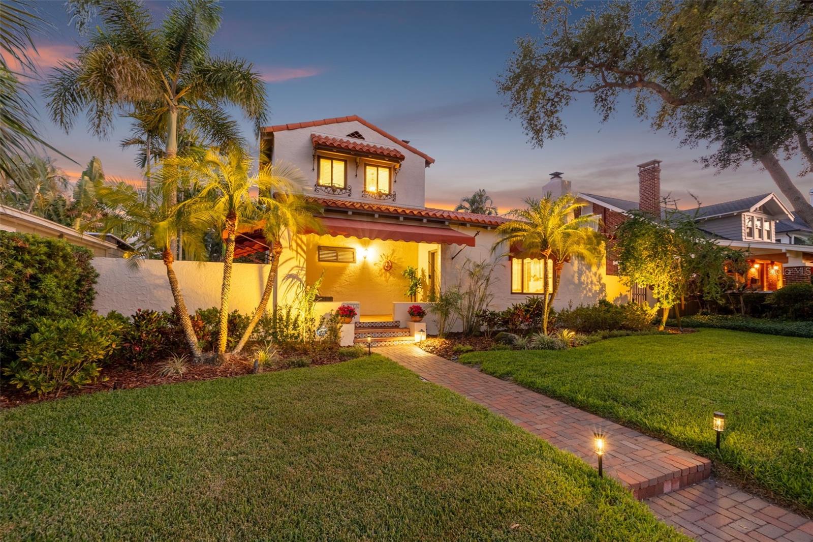 636 15TH AVE NE, ST PETERSBURG, FL, 33704