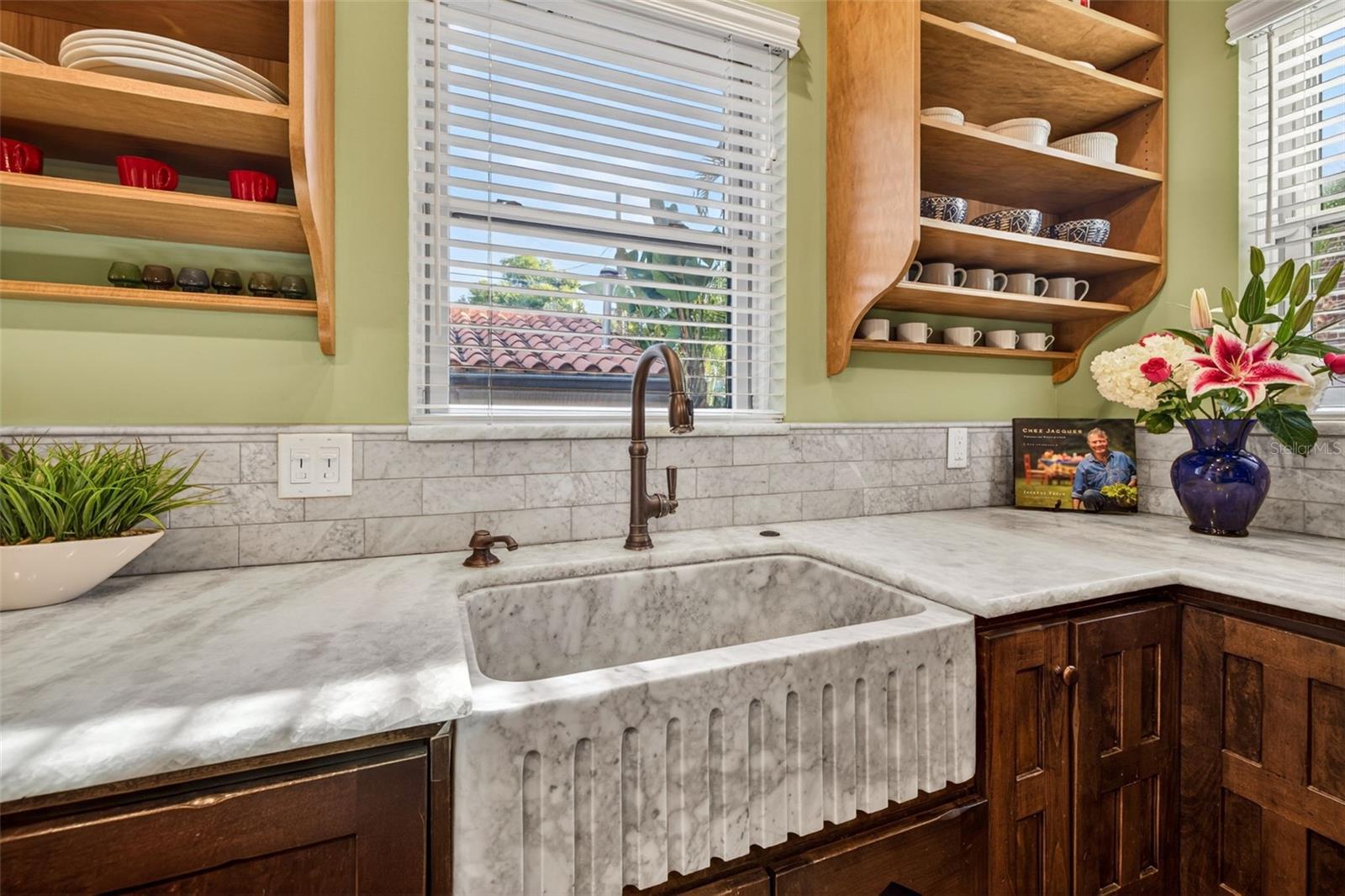 636 15TH AVE NE, ST PETERSBURG, FL, 33704