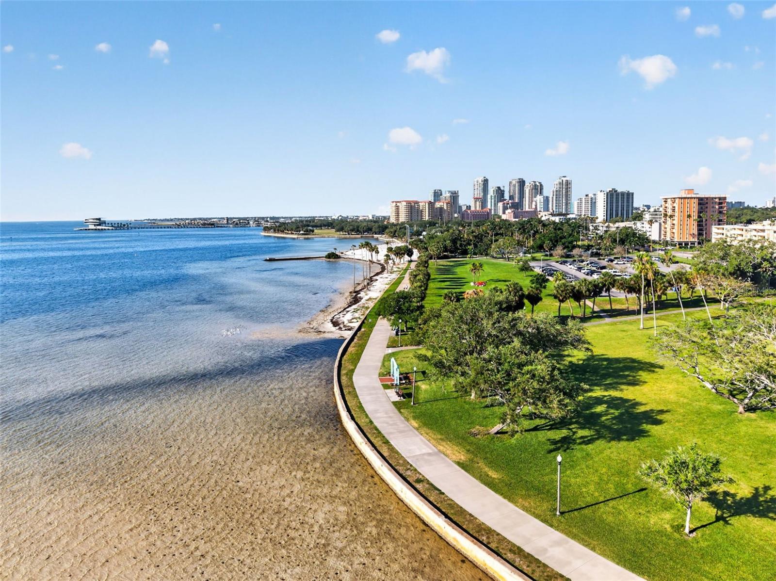 636 15TH AVE NE, ST PETERSBURG, FL, 33704