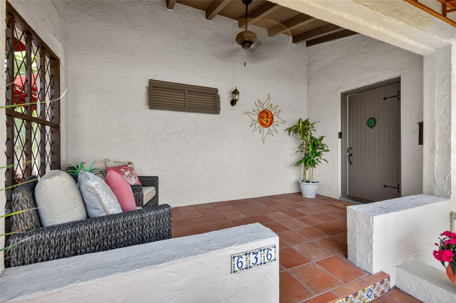 636 15TH AVE NE, ST PETERSBURG, FL, 33704