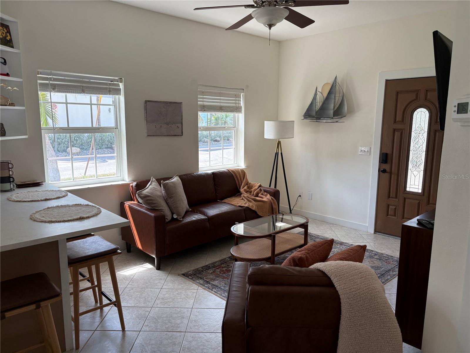 101 E BAY DR, TREASURE ISLAND, FL, 33706