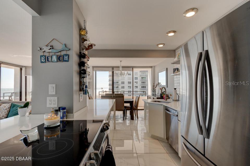 2828 N ATLANTIC AVE #302, DAYTONA BEACH, FL, 32118