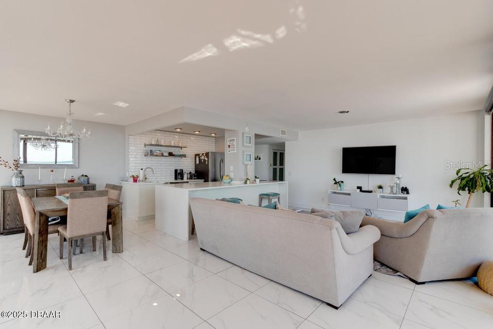 2828 N ATLANTIC AVE #302, DAYTONA BEACH, FL, 32118